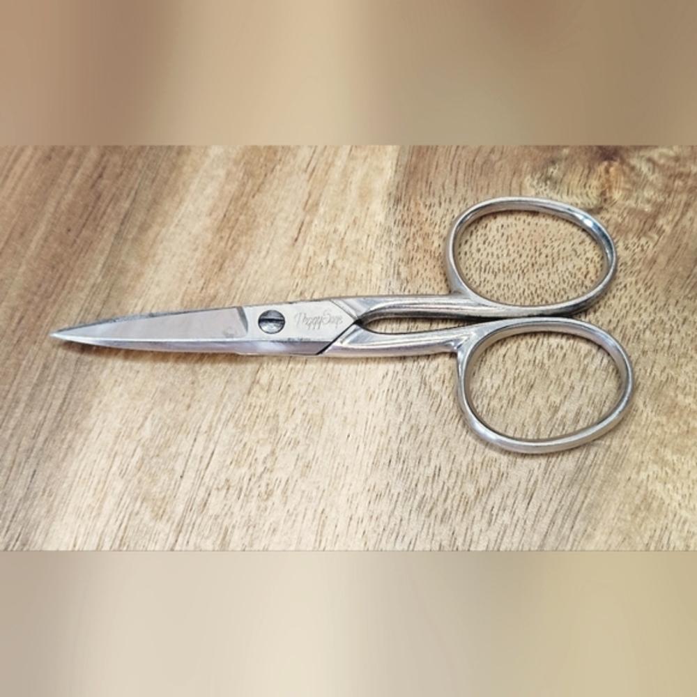Vintage Peggy Sage 802NS250 4" Nail‎ Scissors